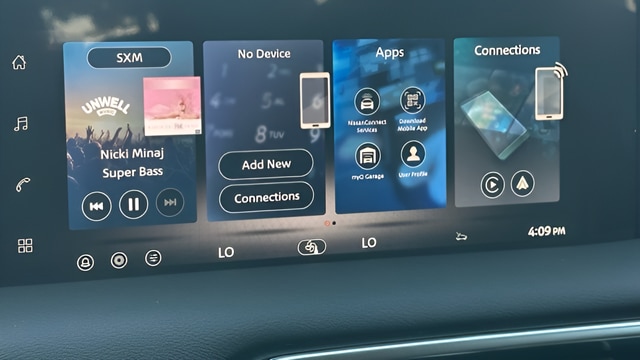 2026 Nissan Armada SV - Photo 38