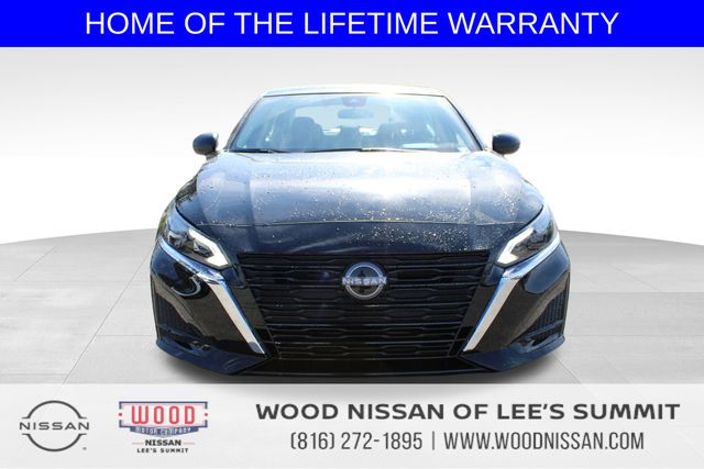 2025 Nissan Altima S photo 2
