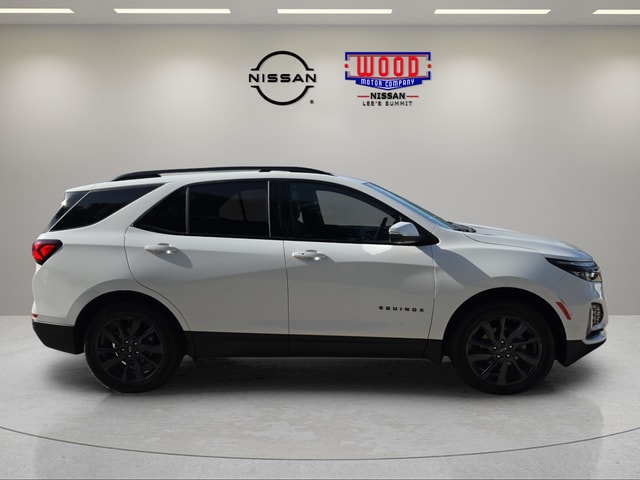 Used 2024 Chevrolet Equinox RS with VIN 3GNAXWEG7RS102823 for sale in Kansas City