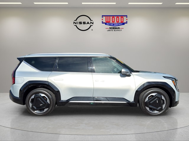 Used 2024 Kia EV9 Land with VIN KNDADFS54R6037258 for sale in Kansas City