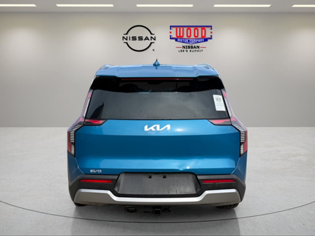 Used 2024 Kia EV9 Wind SUV