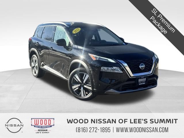 2023 Nissan Rogue SL's photo