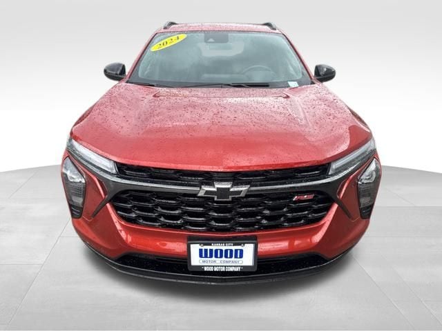 Used 2024 Chevrolet Trax RS with VIN KL77LJE27RC015822 for sale in Hurst, TX