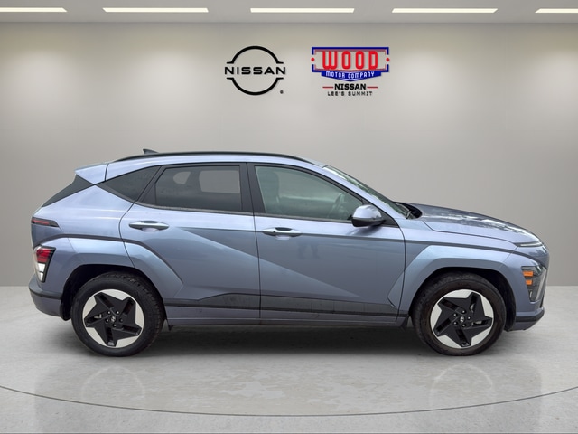 Used 2024 Hyundai Kona EV SEL with VIN KM8HC3A63RU007556 for sale in Kansas City