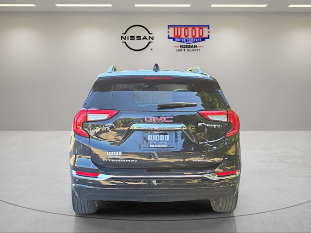 Used 2023 GMC Terrain Denali SUV