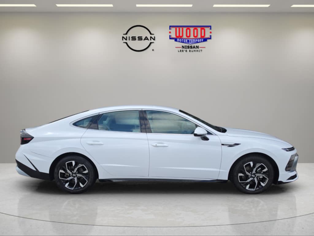 Used 2025 Hyundai Sonata SEL Sedan