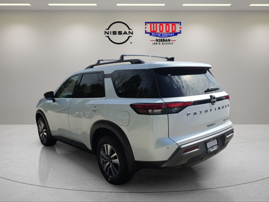 New 2026 Nissan Pathfinder SL SUV