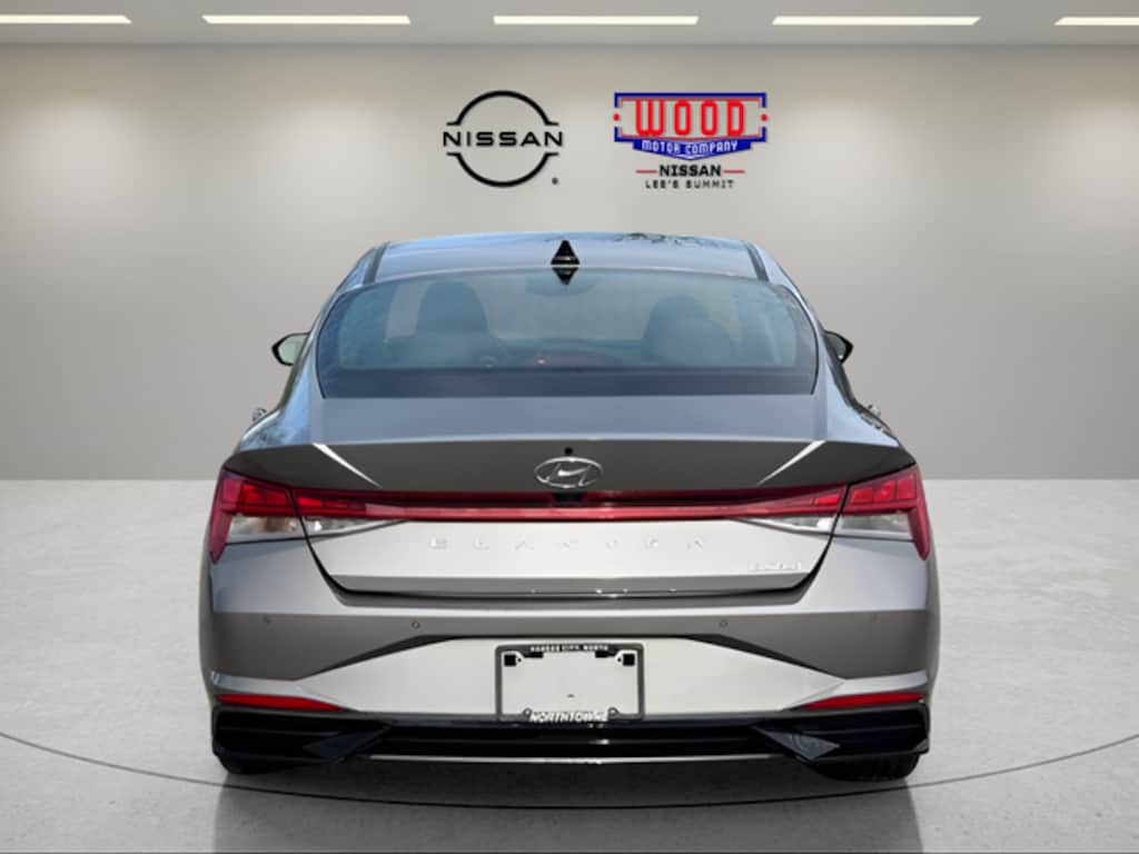 Used 2023 Hyundai Elantra Limited Sedan