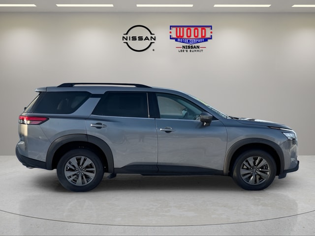 Used 2023 Nissan Pathfinder SV with VIN 5N1DR3BC2PC241031 for sale in Kansas City