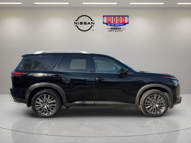 Used 2024 Nissan Pathfinder SL with VIN 5N1DR3CD1RC209035 for sale in Kansas City