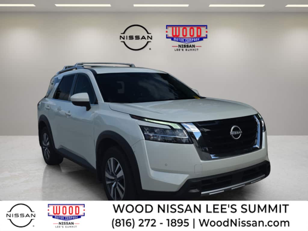 Used 2024 Nissan Pathfinder SL SUV