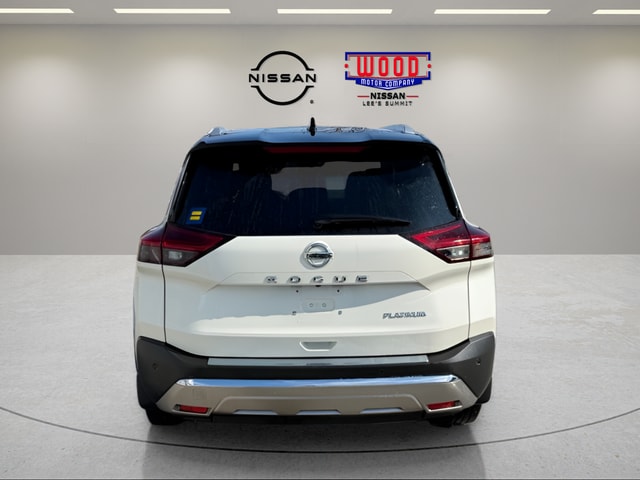 Used 2021 Nissan Rogue Platinum with VIN JN8AT3DC7MW104235 for sale in Kansas City