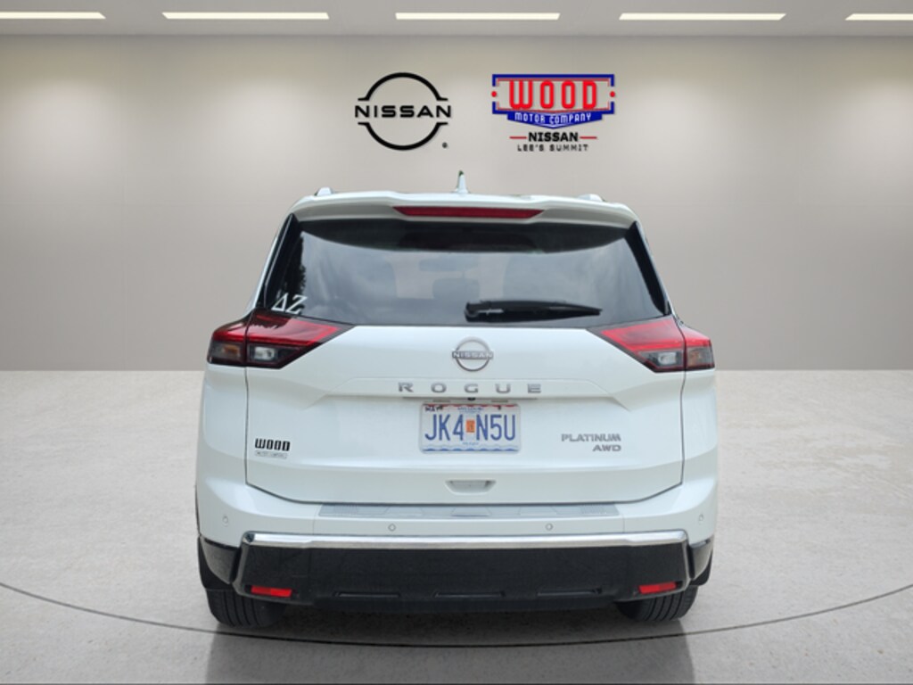 Used 2024 Nissan Rogue Platinum SUV