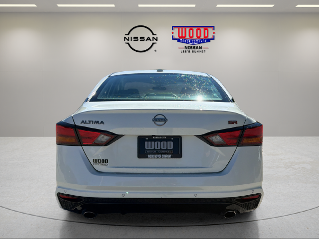 Used 2024 Nissan Altima 2.5 SR Sedan