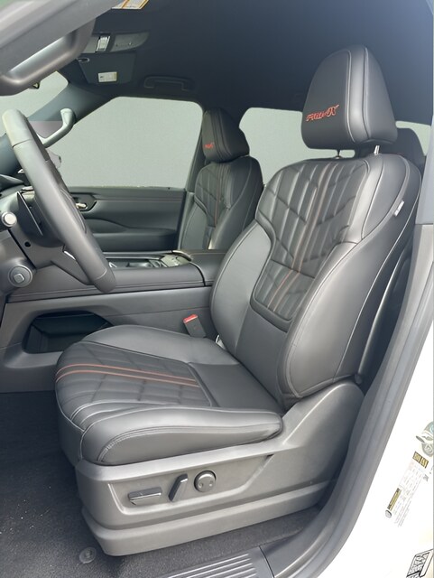 2026 Nissan Armada PRO-4X - Photo 17