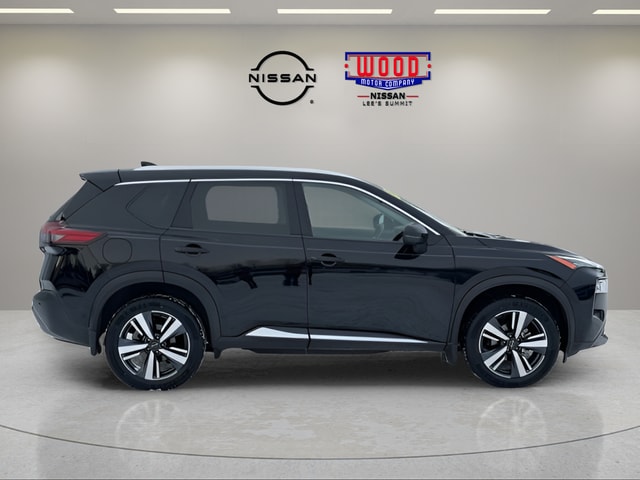 Used 2023 Nissan Rogue SL with VIN JN8BT3CBXPW194174 for sale in Kansas City