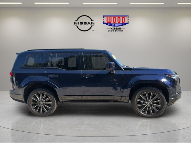 Used 2025 Lexus GX Luxury+ with VIN JTJVBCDX1S5044293 for sale in Kansas City