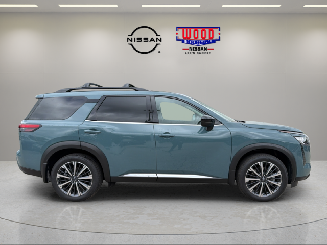 New 2026 Nissan Pathfinder Platinum SUV