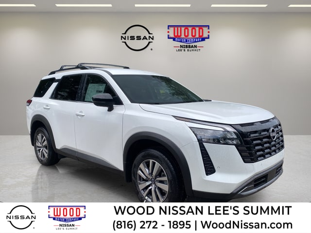 2026 Nissan Pathfinder SL 4WD's photo