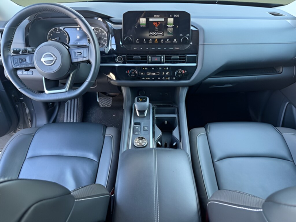 Used 2023 Nissan Pathfinder SL SUV