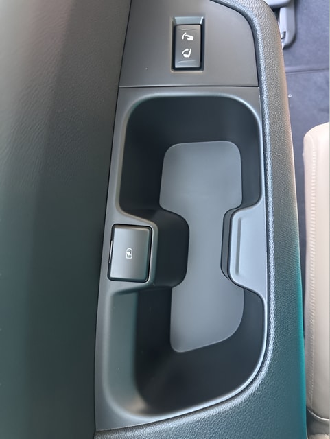 2026 Nissan Armada Platinum - Photo 26