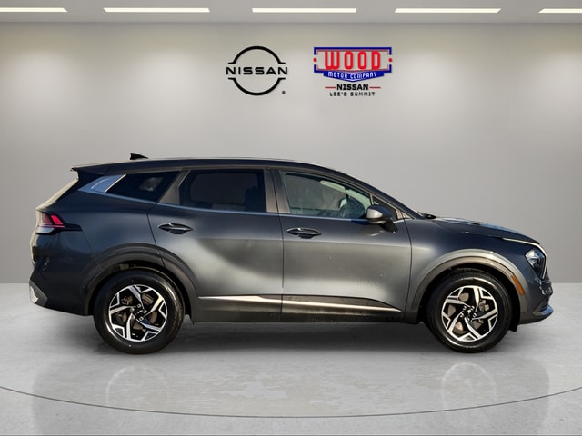 Used 2023 Kia Sportage LX with VIN KNDPU3AF2P7034577 for sale in Kansas City