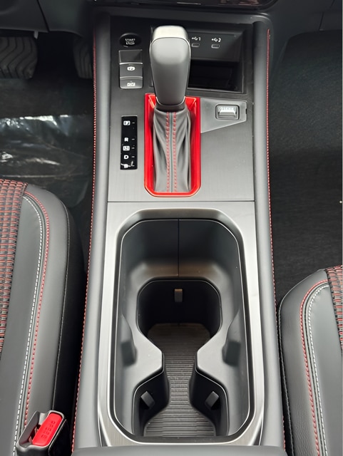 2026 Nissan KICKS SR AWD - Photo 11