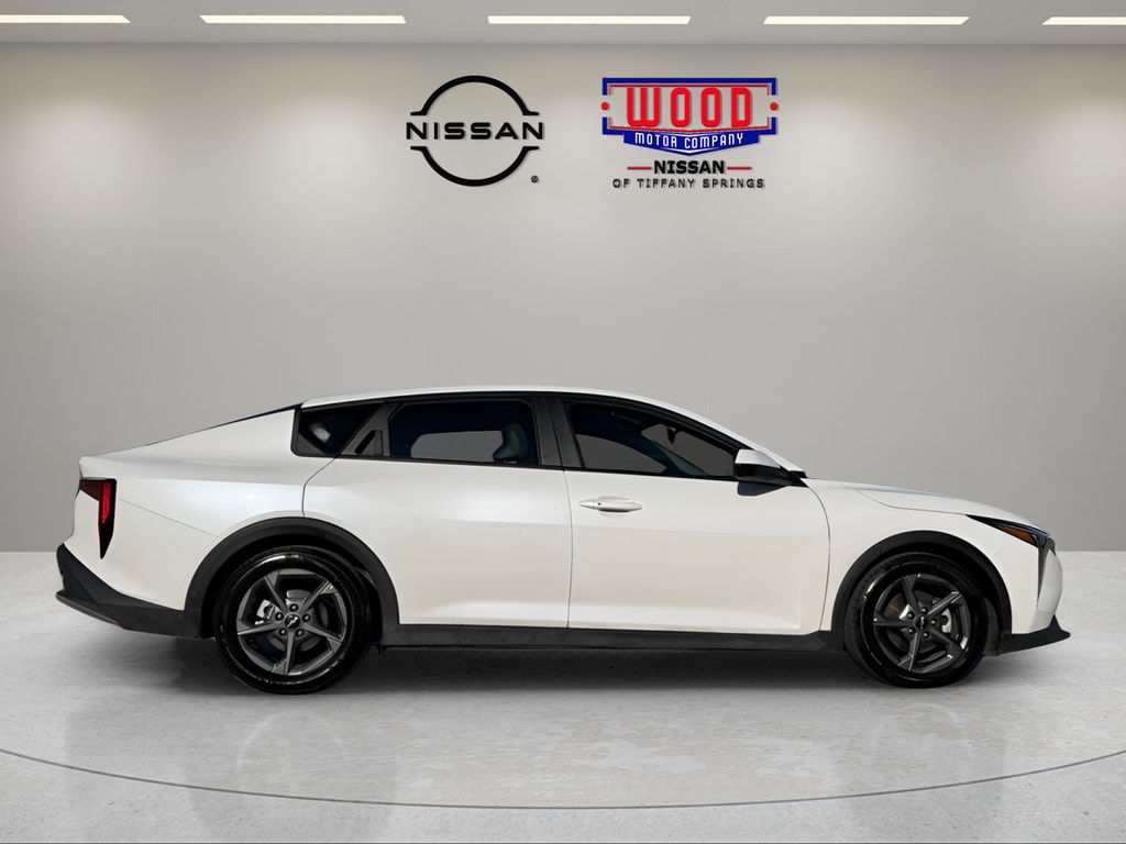 Used 2025 Kia K4 LXS with VIN 3KPFT4DE8SE081001 for sale in Kansas City