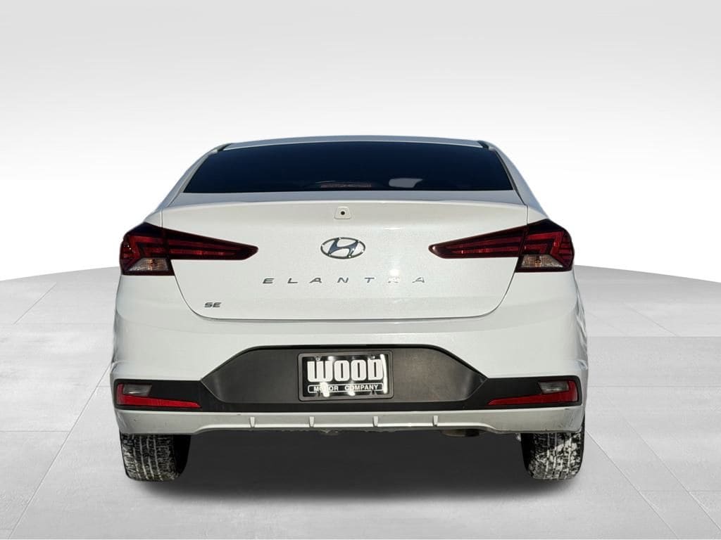 Used 2020 Hyundai Elantra SE Sedan