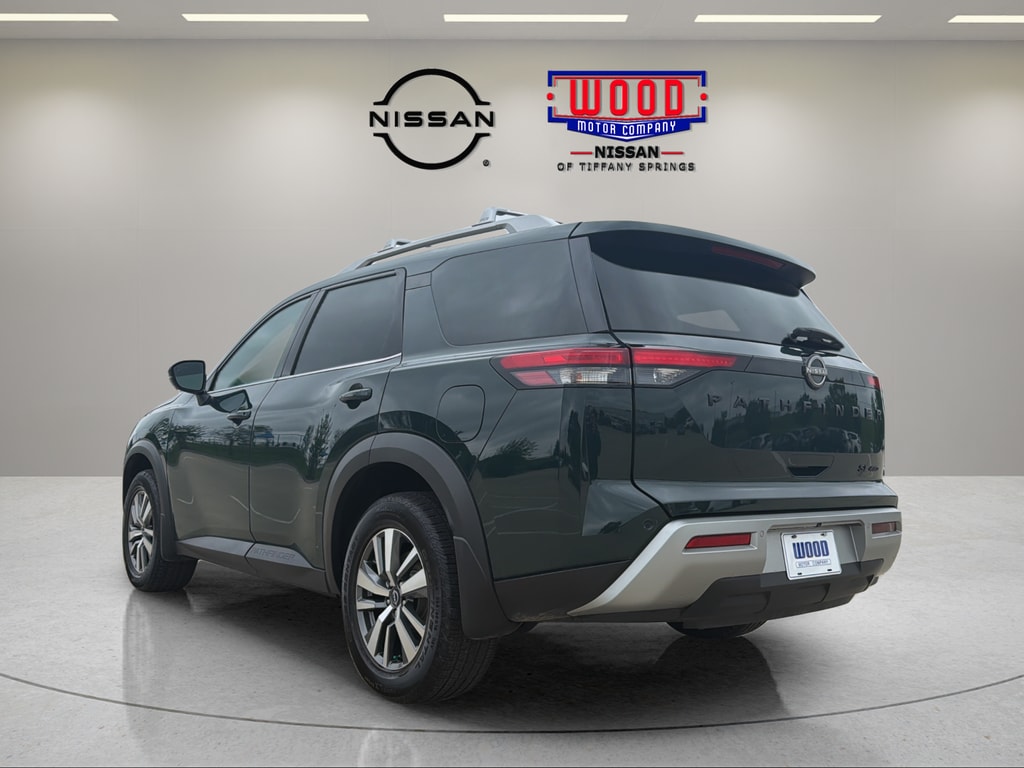 Used 2024 Nissan Pathfinder SL SUV