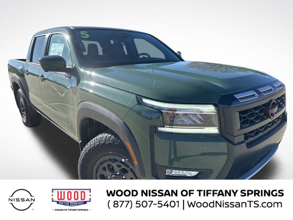 2025 Nissan Frontier PRO-4X's photo