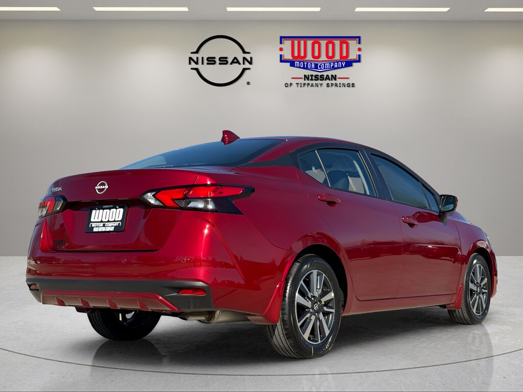 New 2025 Nissan Versa 1.6 SV Sedan