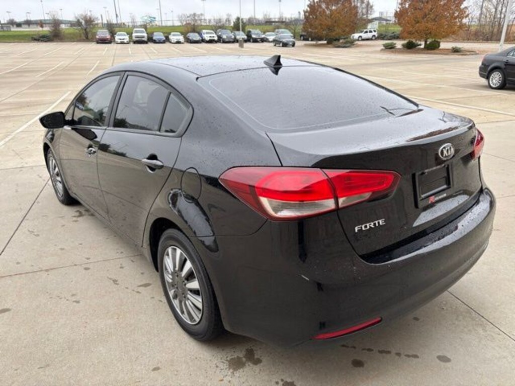 Used 2017 Kia Forte LX Sedan