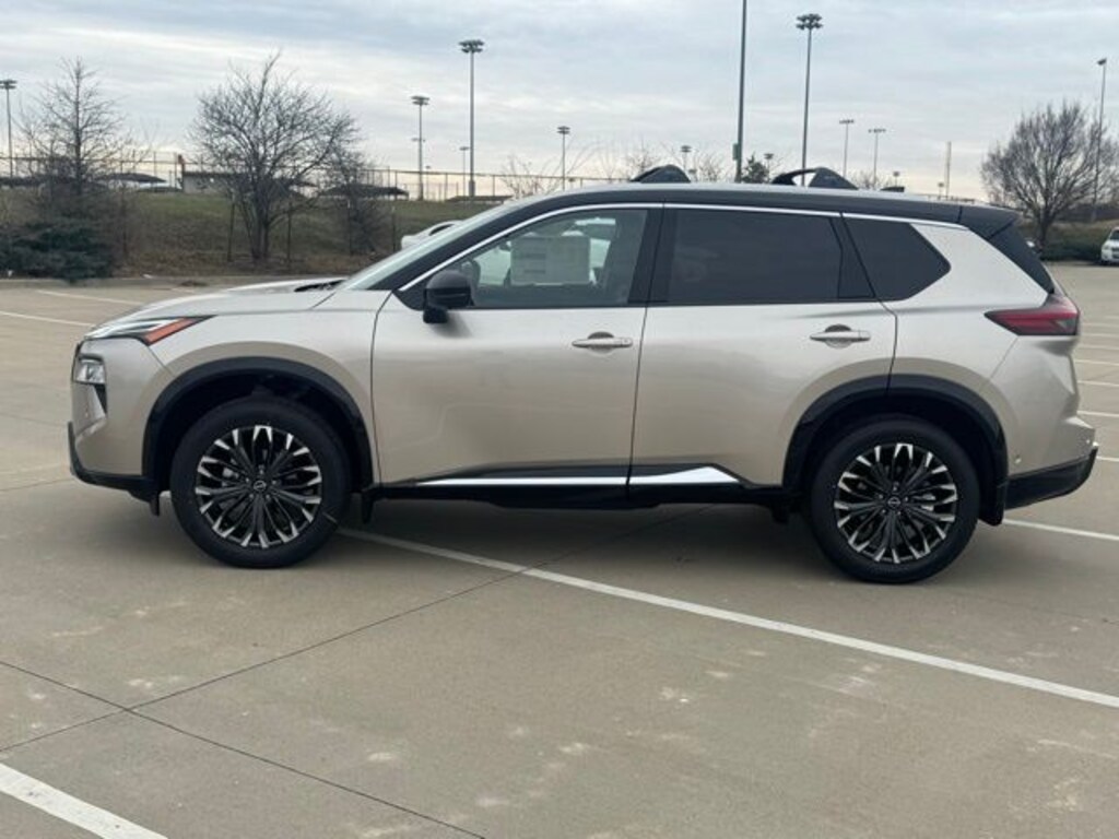 New 2026 Nissan Rogue Platinum SUV