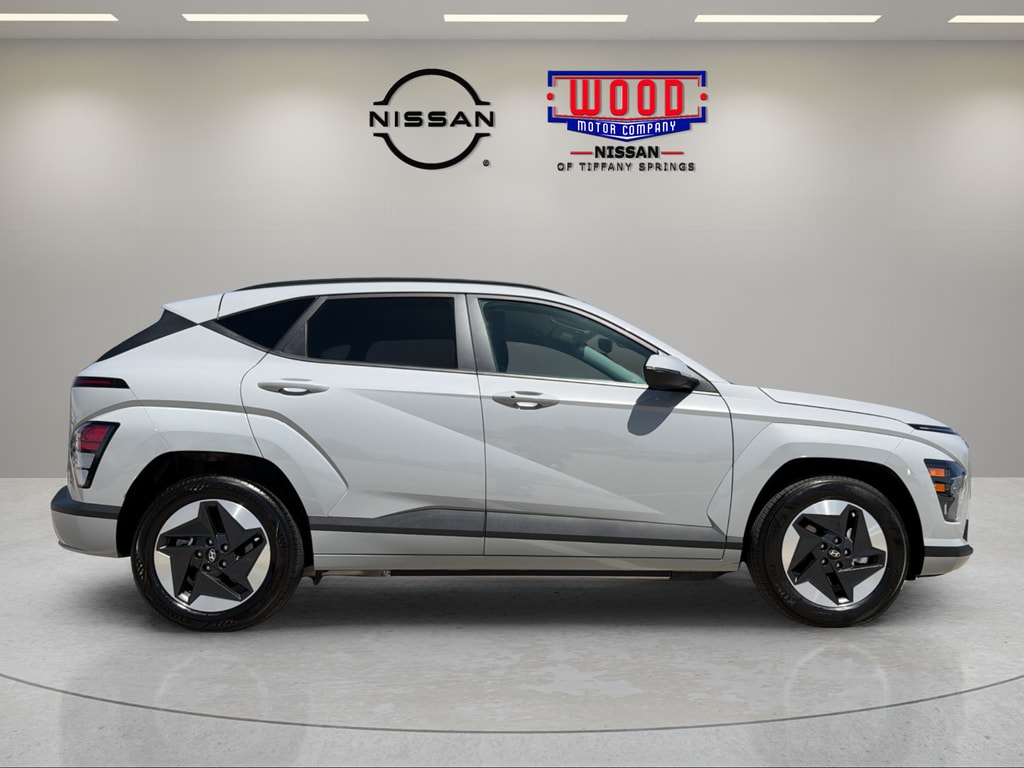 Used 2024 Hyundai Kona EV SEL with VIN KM8HC3A68RU007181 for sale in Kansas City, MO