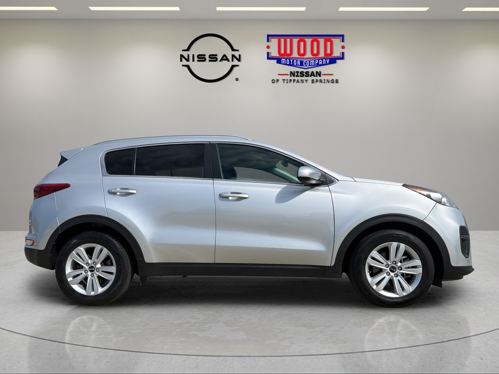 Used 2018 Kia Sportage LX with VIN KNDPM3ACXJ7372693 for sale in Kansas City
