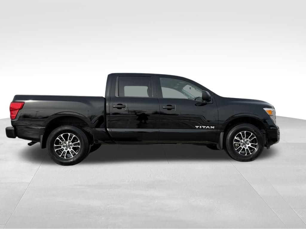 Used 2024 Nissan Titan SV with VIN 1N6AA1EC5RN115068 for sale in Kansas City