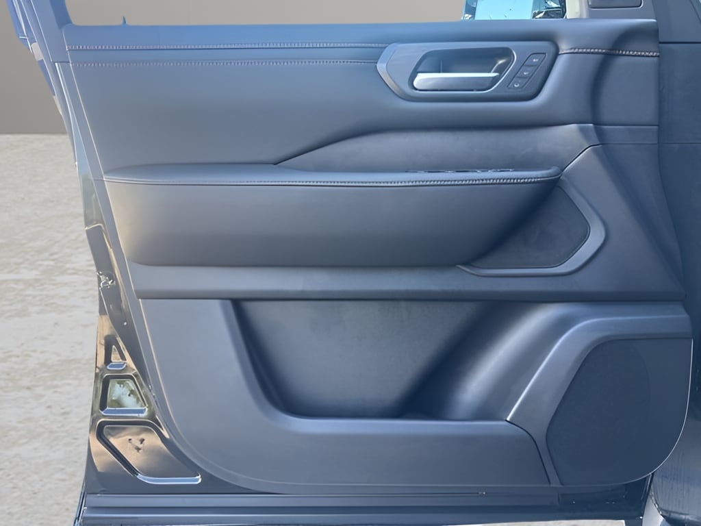2026 Nissan Armada PRO-4X - Photo 14