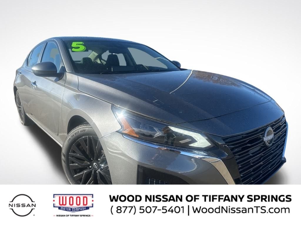 2025 Nissan Altima SV's photo