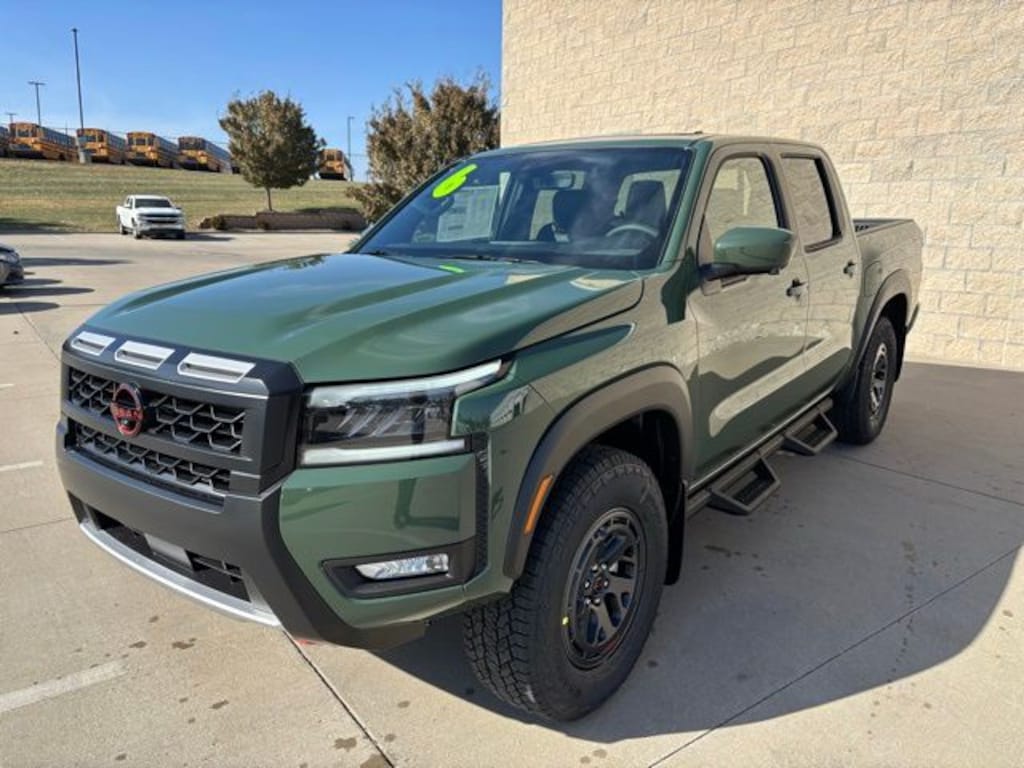 New 2026 Nissan Frontier PRO-4X Truck Crew Cab