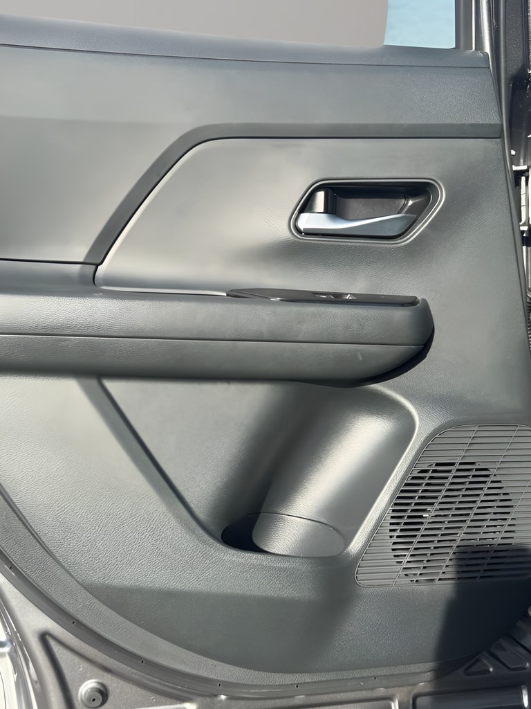 2026 Nissan KICKS SR AWD - Photo 35
