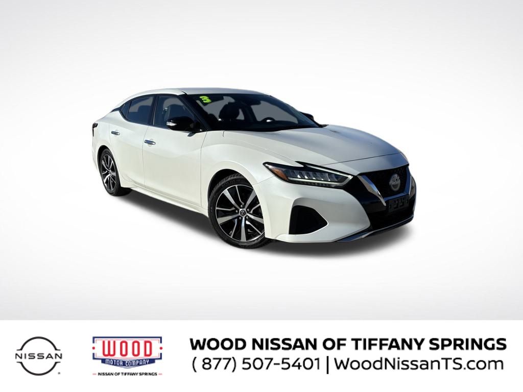 2023 Nissan Maxima SV's photo