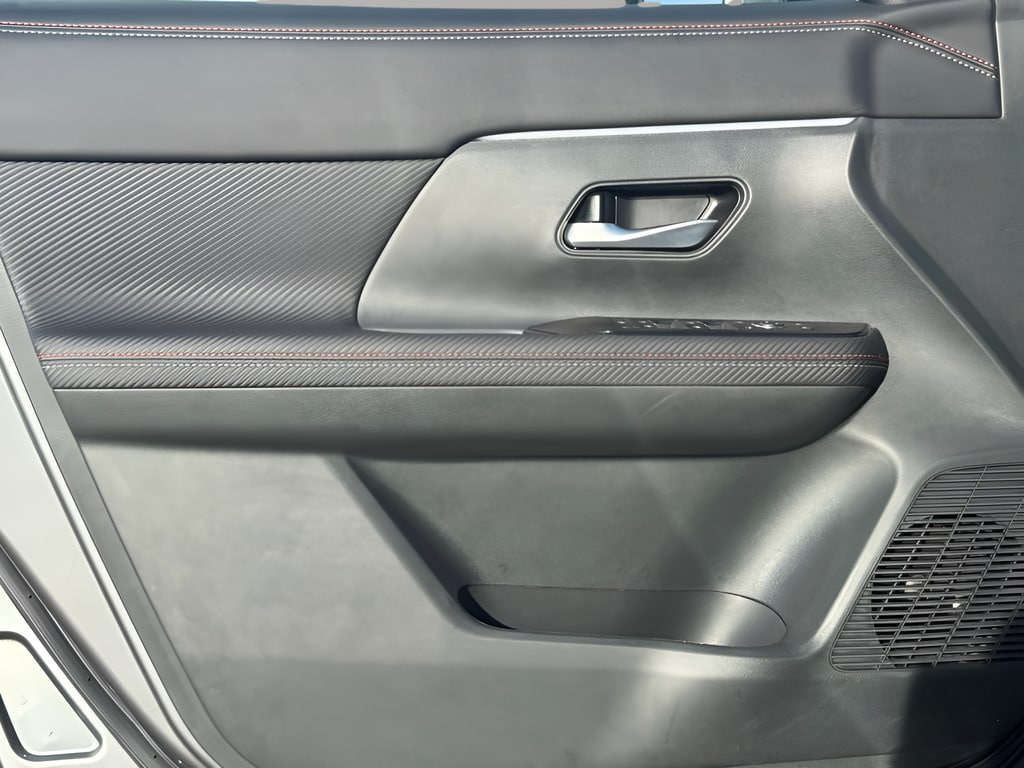 2026 Nissan KICKS SR AWD - Photo 34