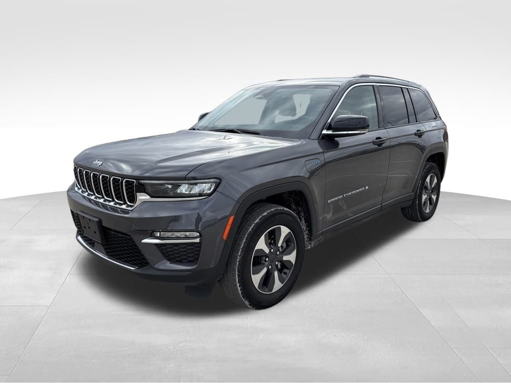 Used 2024 Jeep Grand Cherokee 4xe with VIN 1C4RJYB63RC712051 for sale in Kansas City