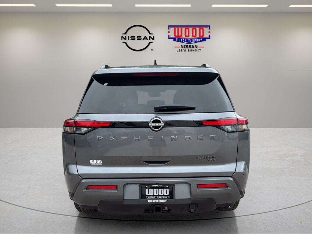 New 2026 Nissan Pathfinder Platinum SUV