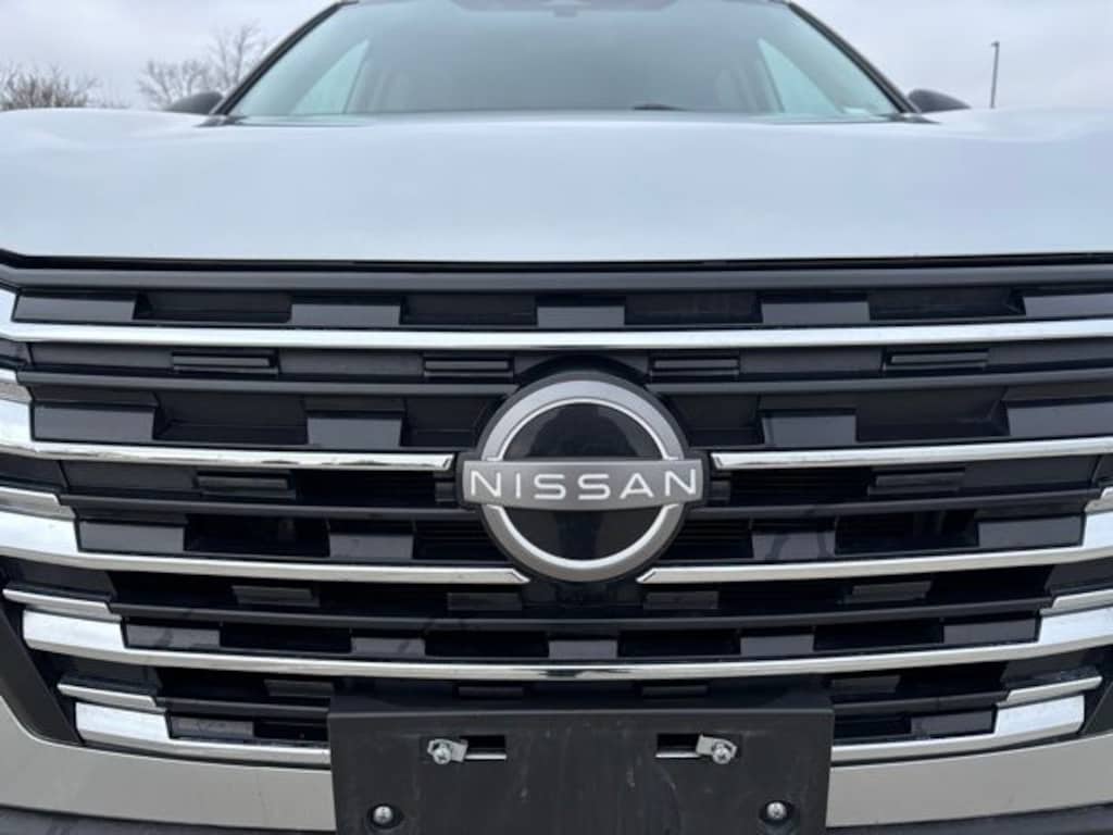 Used 2024 Nissan Rogue S SUV