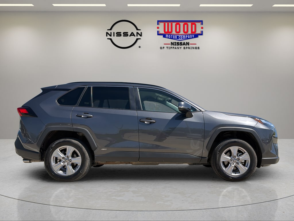 Used 2025 Toyota RAV4 XLE with VIN 2T3RWRFV6SW266389 for sale in Kansas City