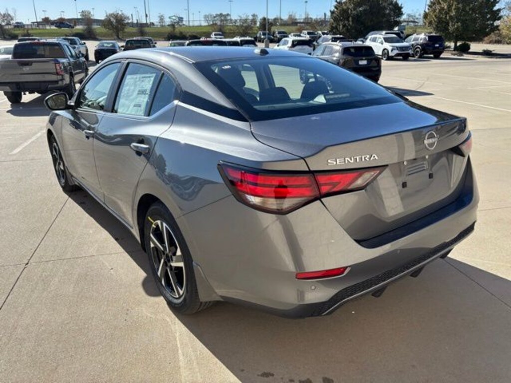 New 2025 Nissan Sentra SV Sedan