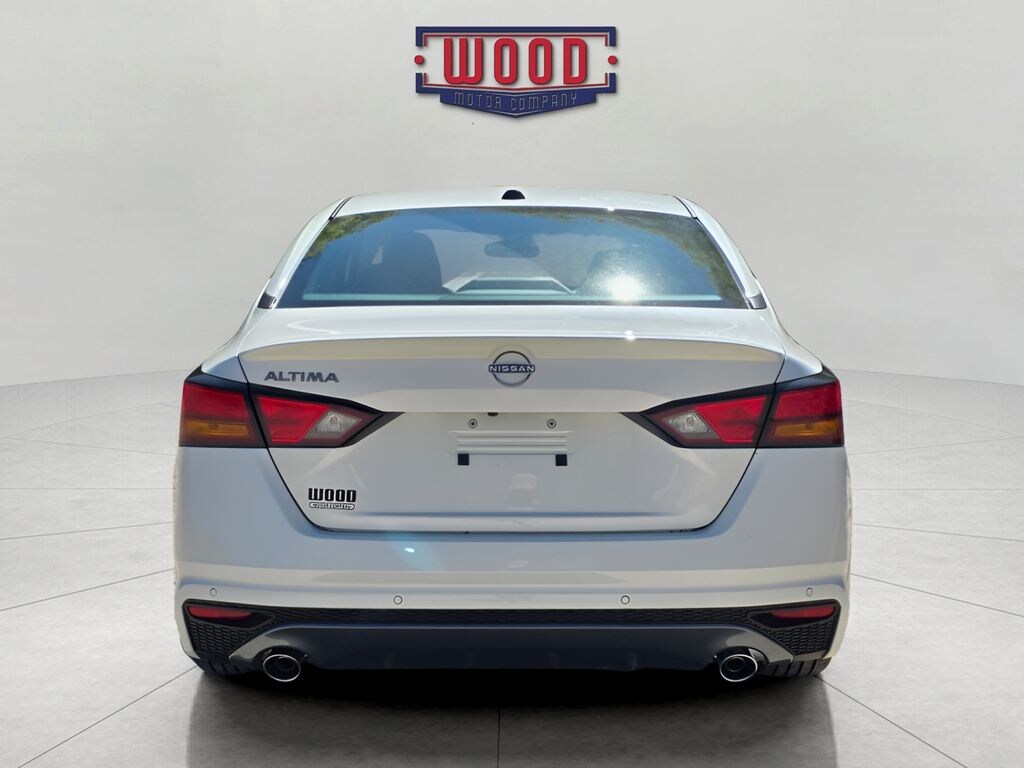New 2026 Nissan Altima SV Sedan
