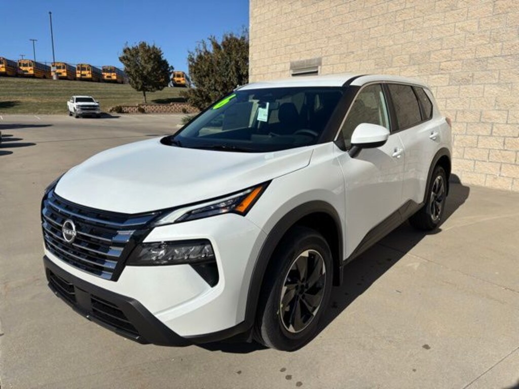 New 2026 Nissan Rogue SV SUV